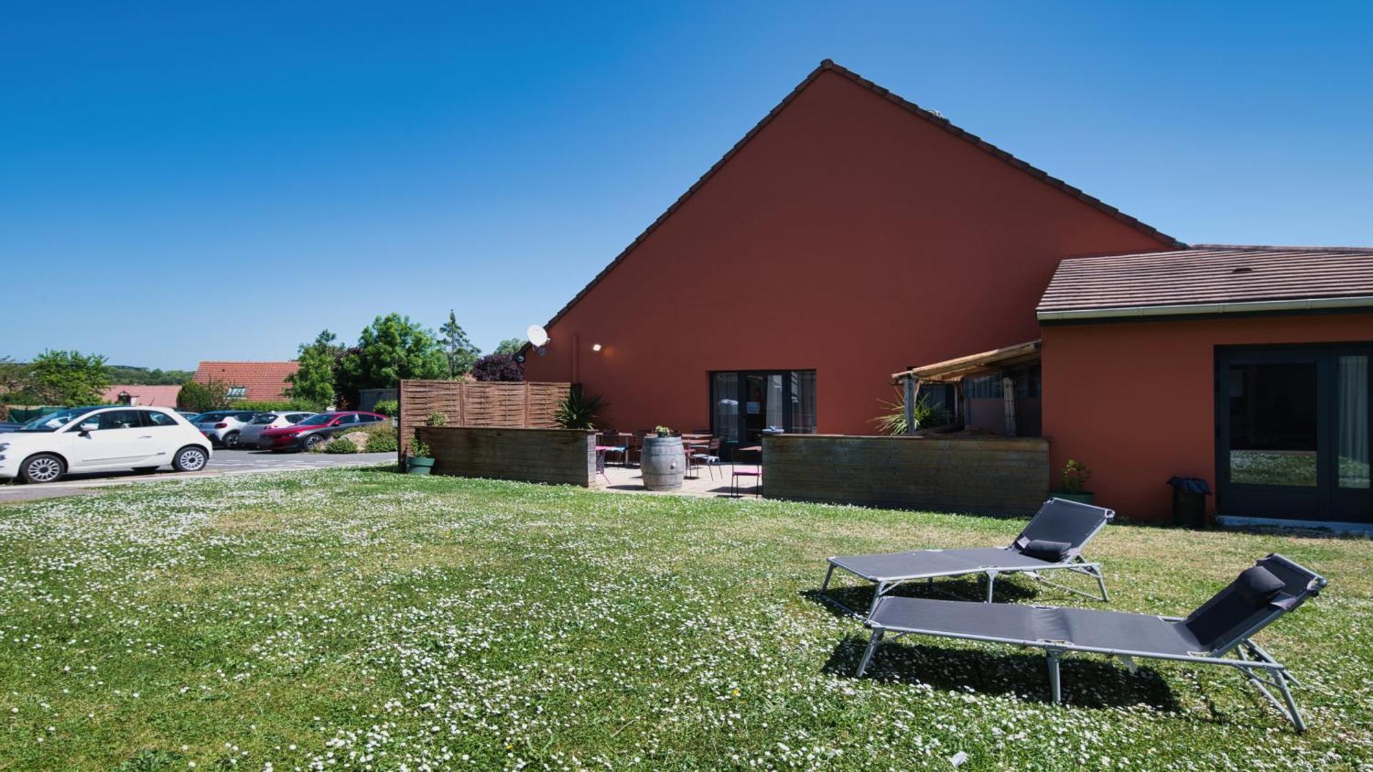 Campanile Nature - Dreux Exterior photo